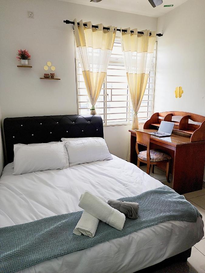 Putrajaya Dwiputra 6 Plus 1 Pax Blissful Fully Air-Con Suite Zewnętrze zdjęcie